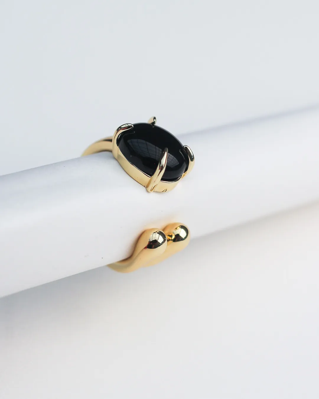 Accord Gemstone Ring - Onyx