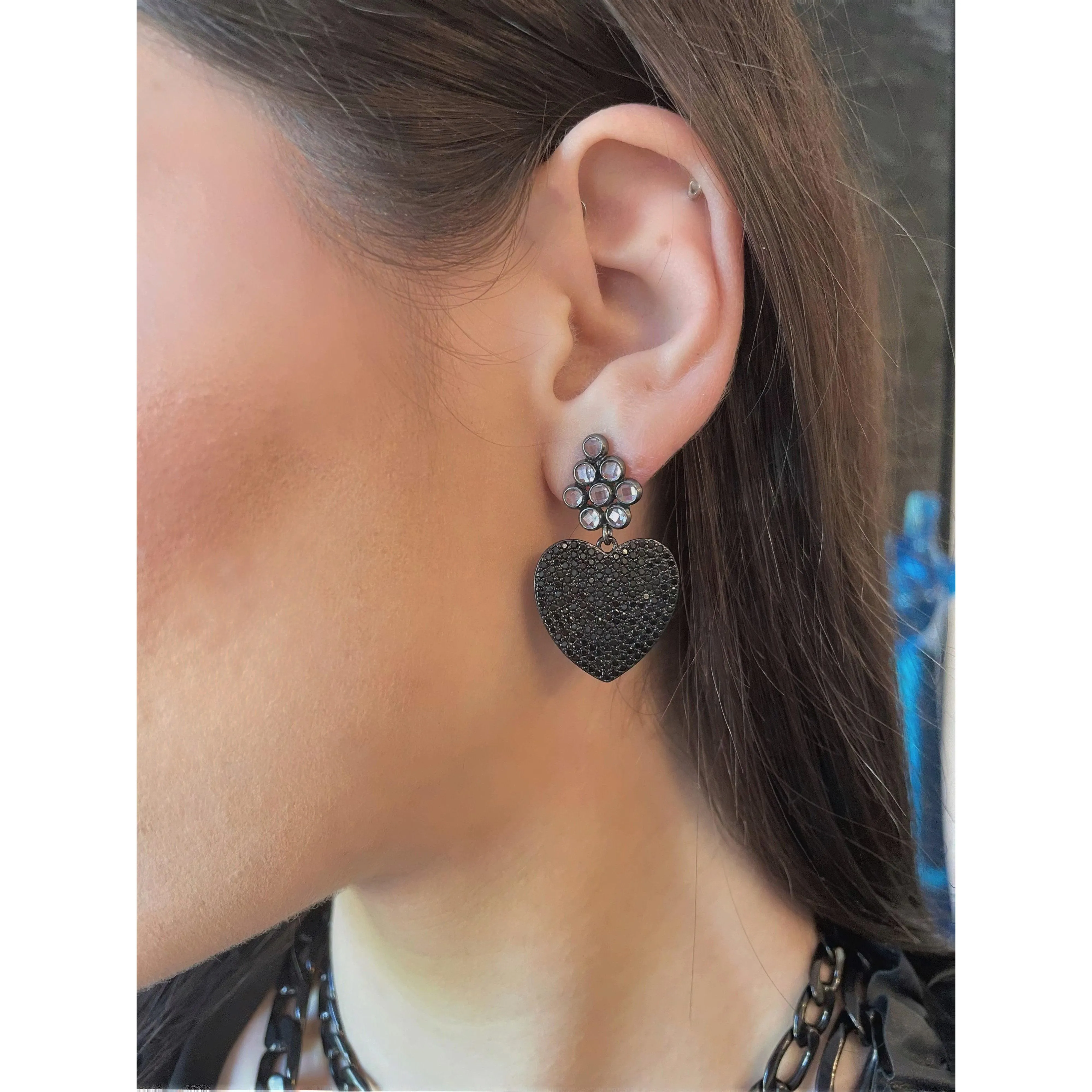 Amour Earrings - Black