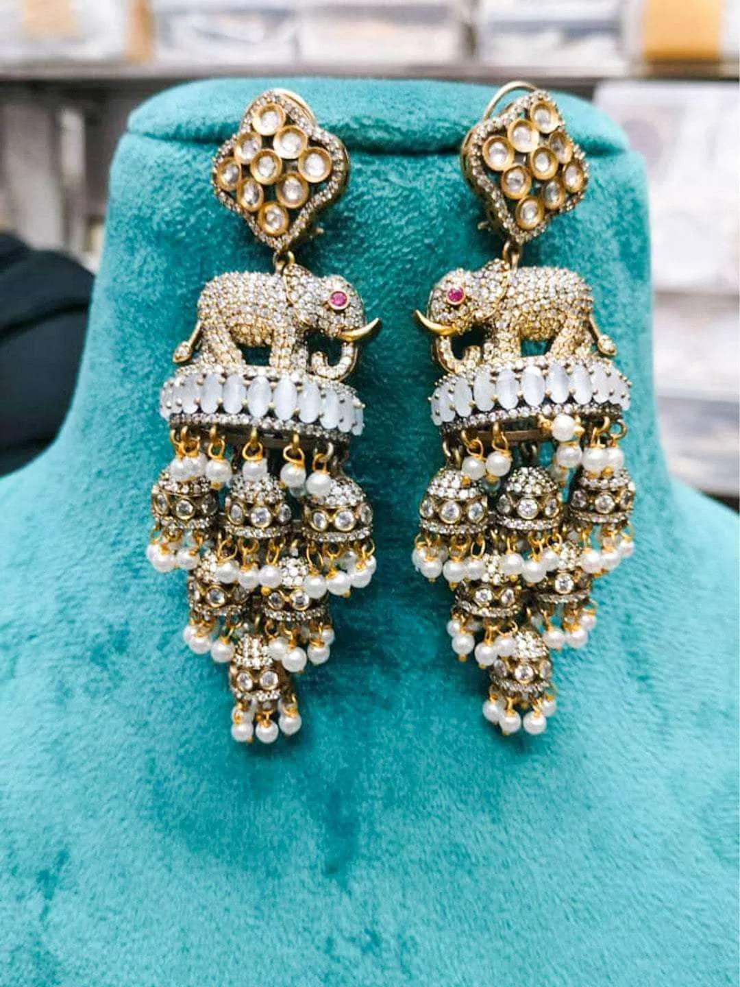 Elephant Motif Kundan Earrings