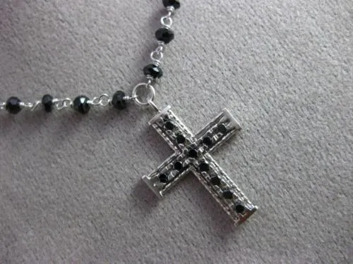 ESTATE .30CT BLACK DIAMOND & ONYX 14KT WHITE GOLD FILIGREE ROSARY CROSS NECKLACE