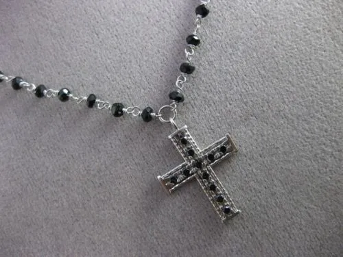 ESTATE .30CT BLACK DIAMOND & ONYX 14KT WHITE GOLD FILIGREE ROSARY CROSS NECKLACE