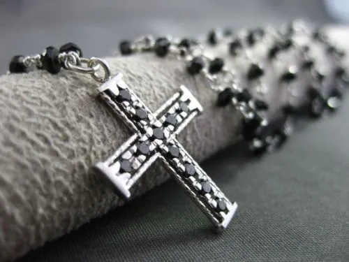 ESTATE .30CT BLACK DIAMOND & ONYX 14KT WHITE GOLD FILIGREE ROSARY CROSS NECKLACE