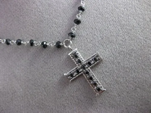 ESTATE .30CT BLACK DIAMOND & ONYX 14KT WHITE GOLD FILIGREE ROSARY CROSS NECKLACE