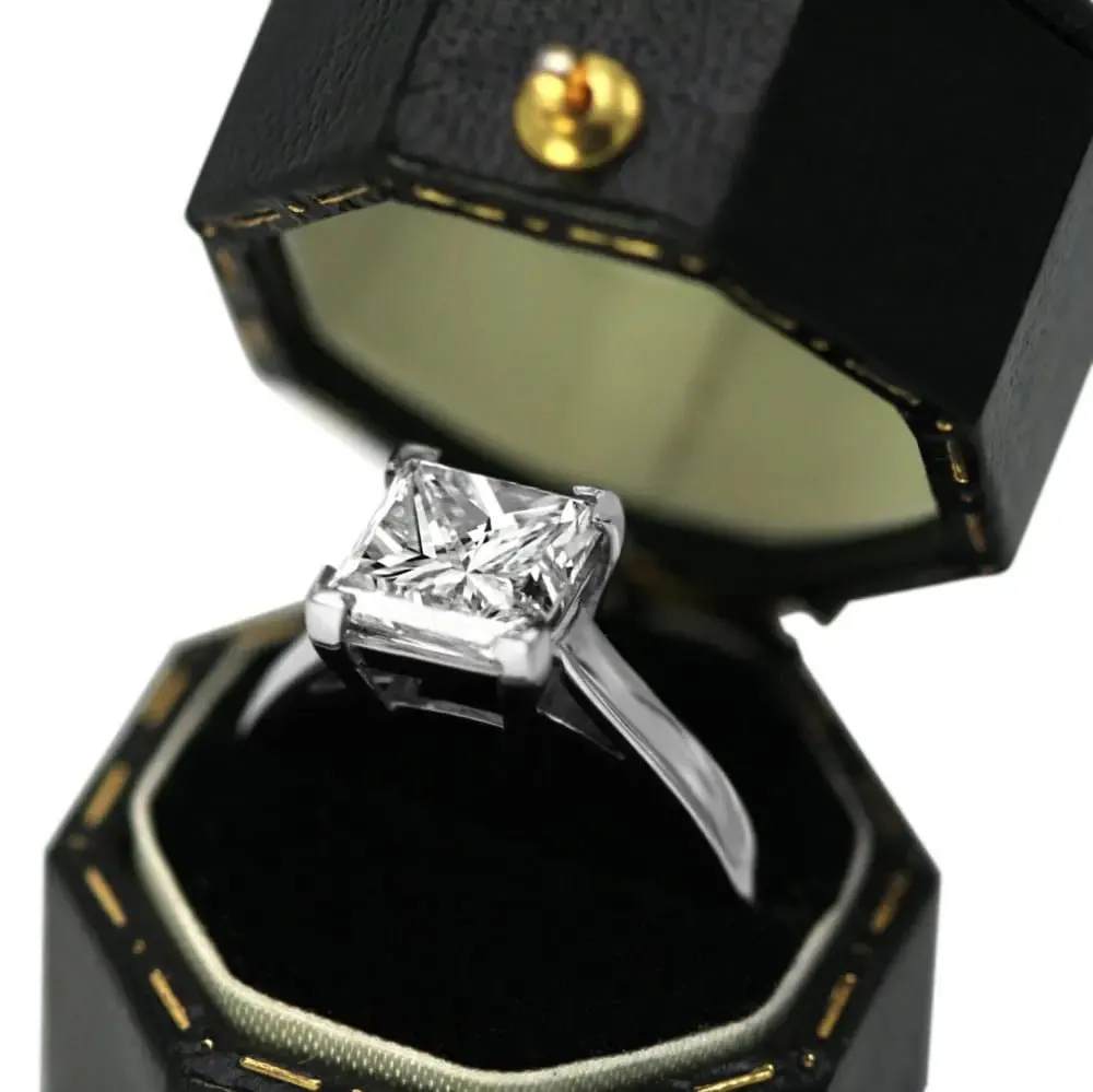 GCS Certificated 3.07ct Diamond Solitaire Ring - Platinum