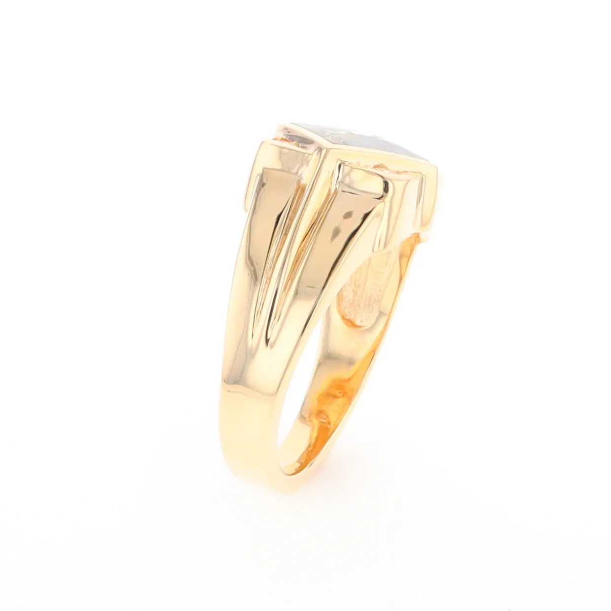 Gold Quartz Ring Diamond Shape Inlaid with .16ctw Round Diamonds