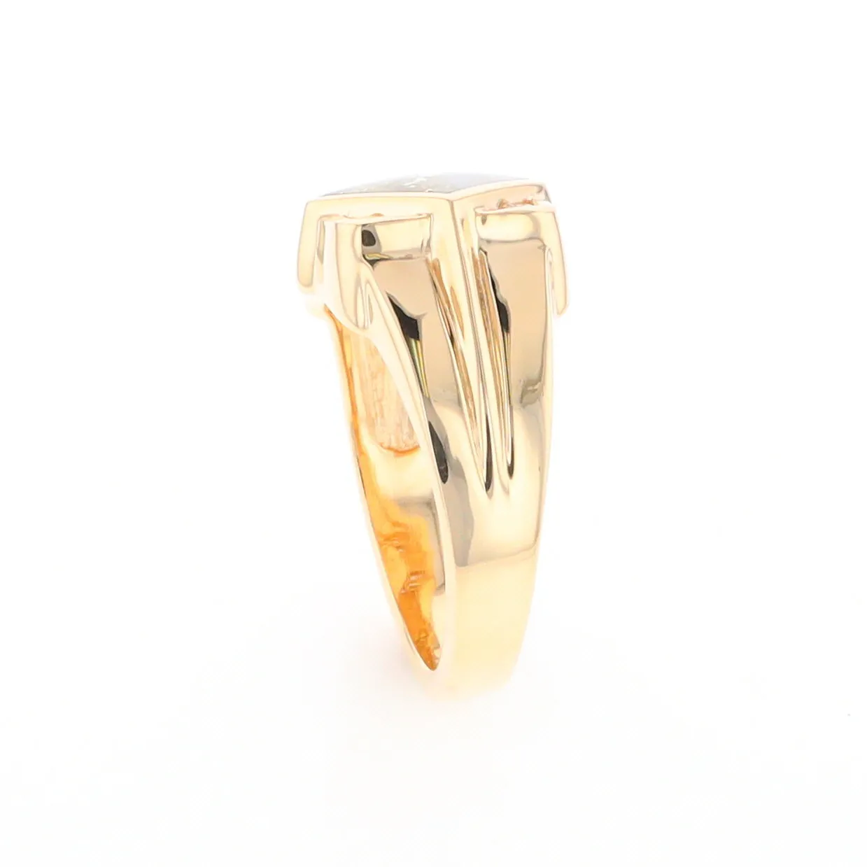 Gold Quartz Ring Diamond Shape Inlaid with .16ctw Round Diamonds