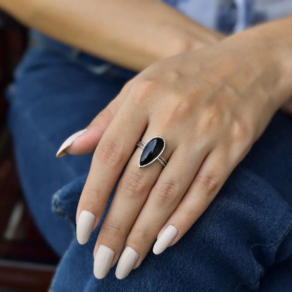 Pear Fantasy - Black Onyx Ring