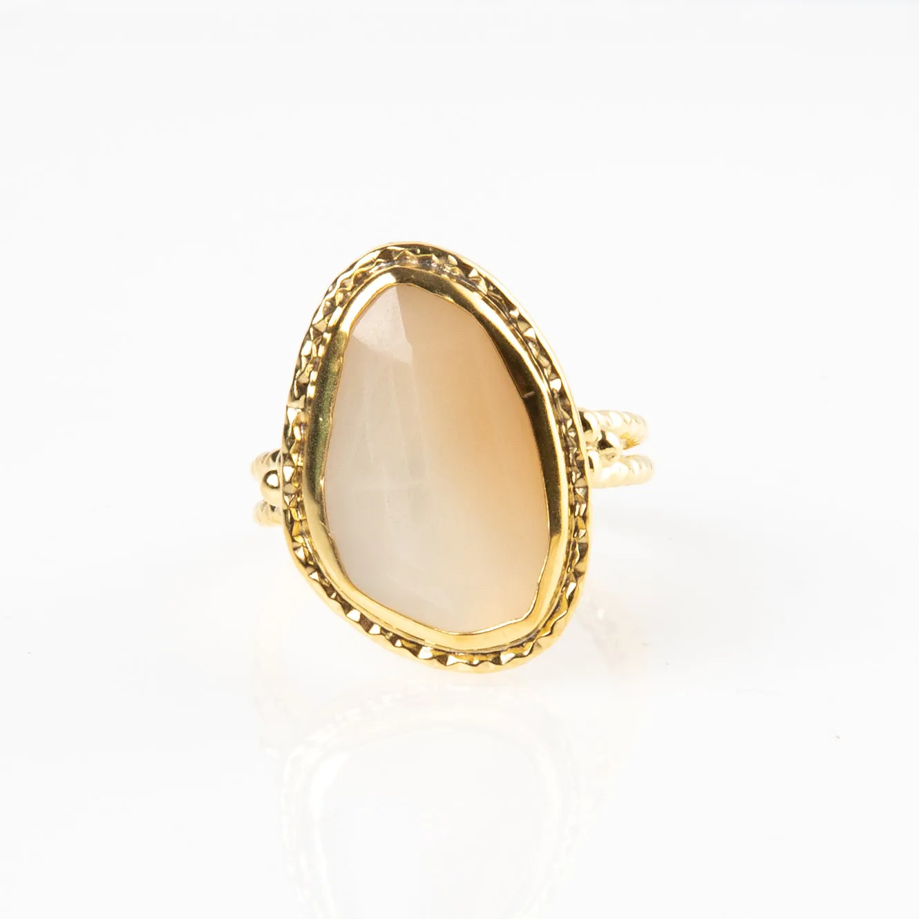 Quartz Ring