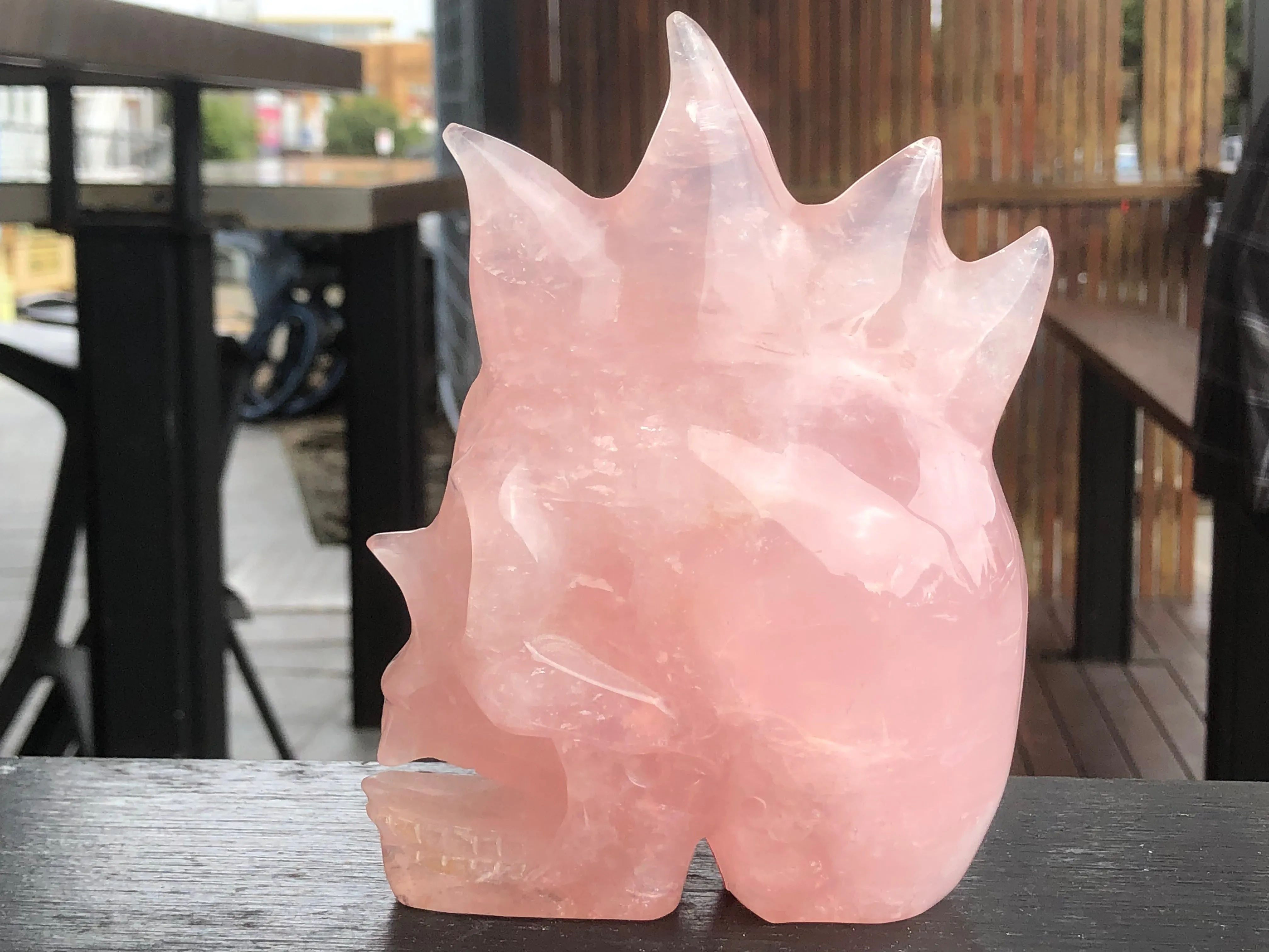 Rose Quartz Mohawk Skull [1k1318]