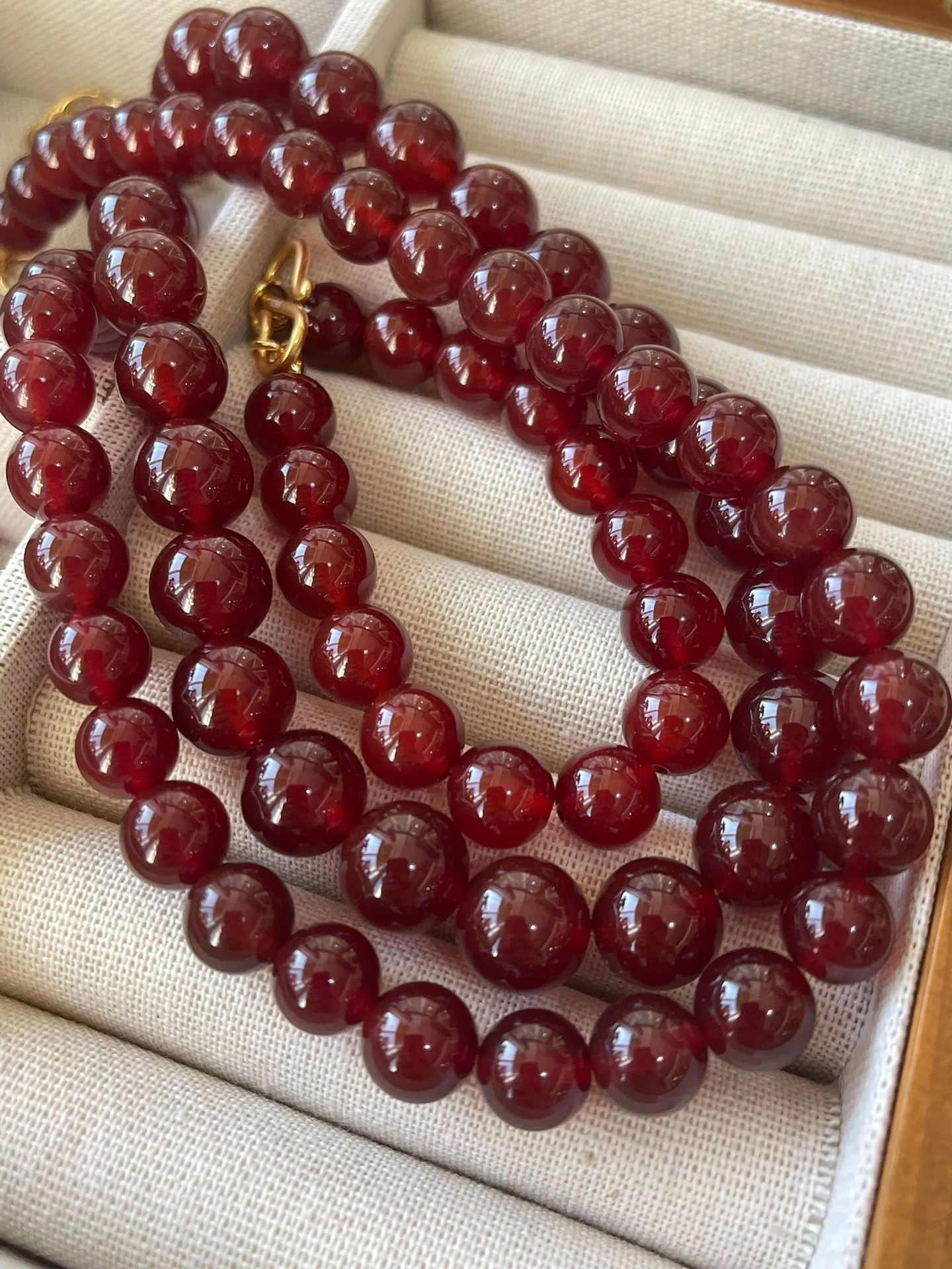 Vintage Red  Agate 12mm Round Beaded Necklace